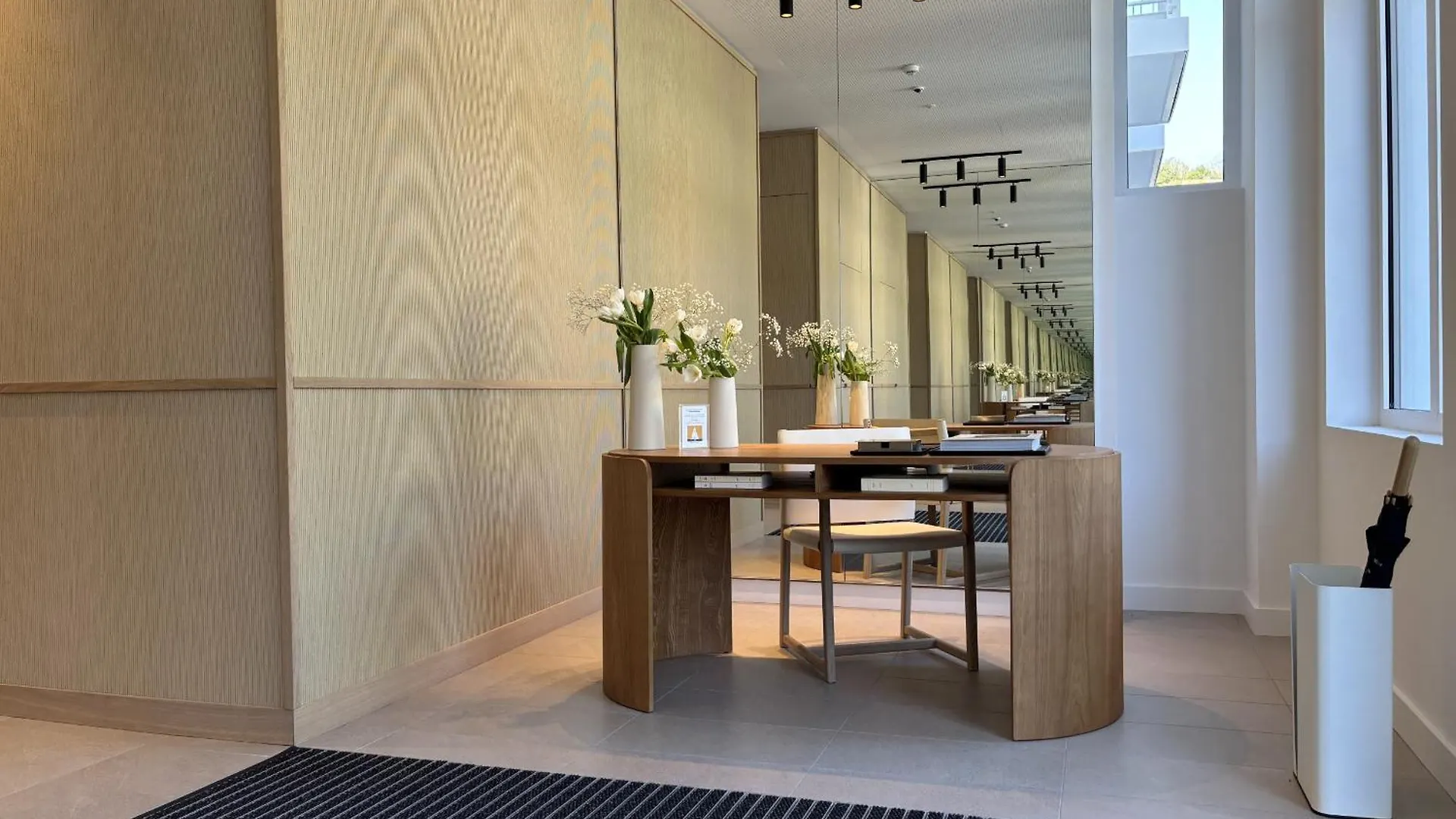 Διαμέρισμα Les Meloines T3, Luxurious 2 Bedroom Seaside Trébeurden